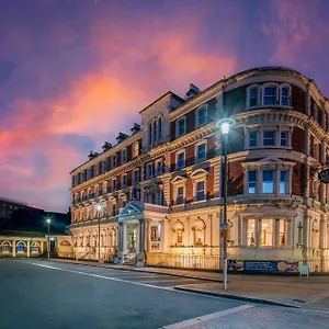 Otel The Queen At Hotel, Bw Premier Collection
