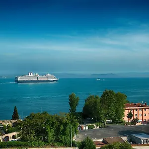Otel Mytra